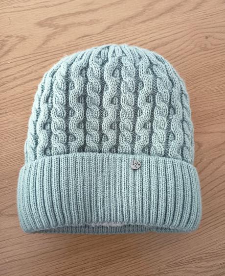 Teplá čiapočka, 122