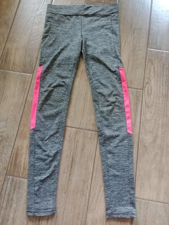 Športové legíny, 158