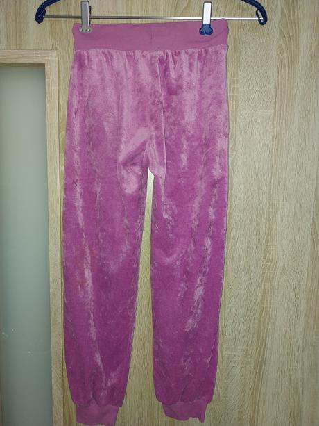 Tepláky č.140, okay,140