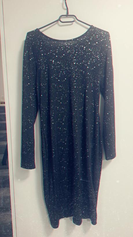 Spolocenske saty, 42