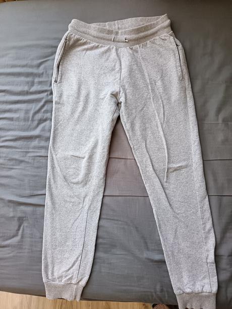 Balík teplákov, 158–170