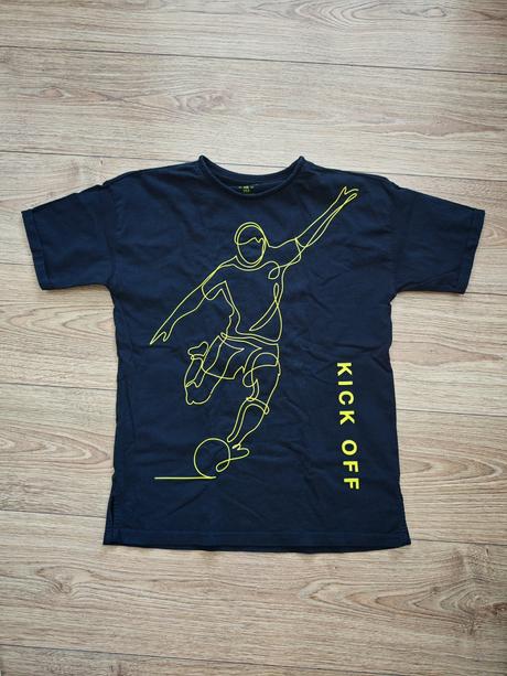 Tričko futbalista, reserved,152