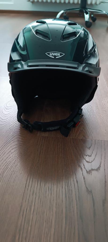 Lyžiarska prilba, uvex,xs