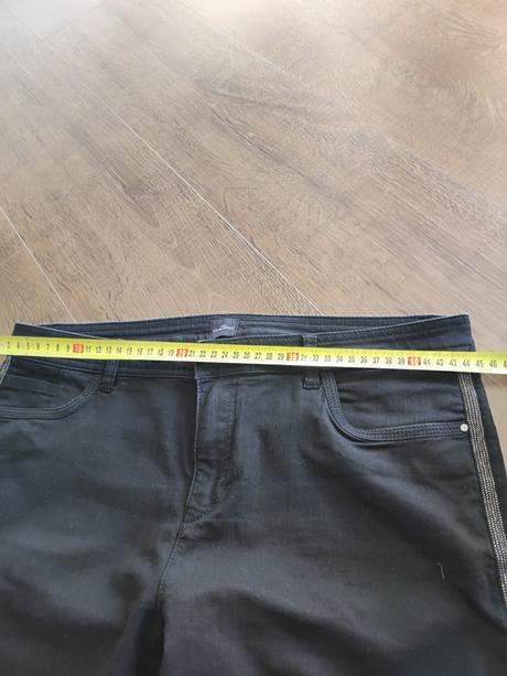 Dámske strecove rifle, c&a,42