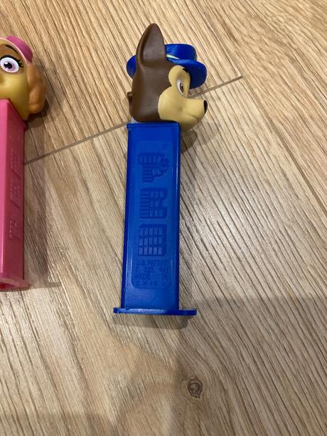 Dávkovače na cukríky pez,