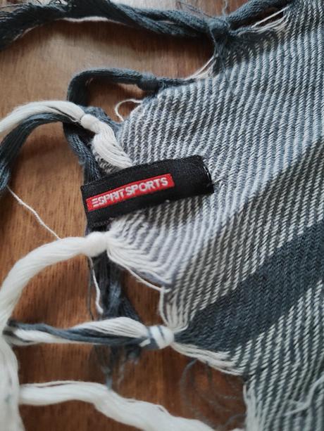 Šatka esprit, esprit