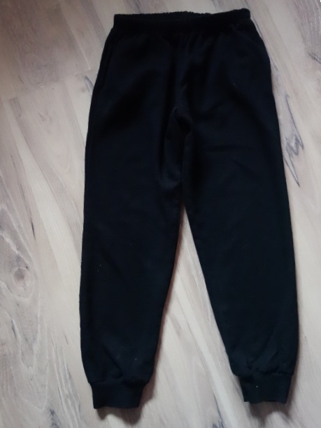 Teplejšie tepláky yfk 134/140, 134