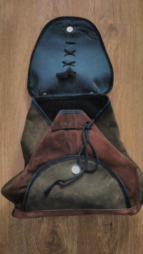 Kožený kvalitný batoh, 