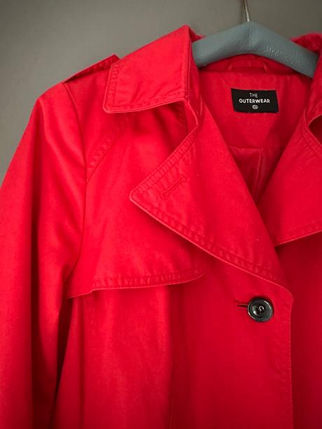 Červený trenčkot, c&a,42