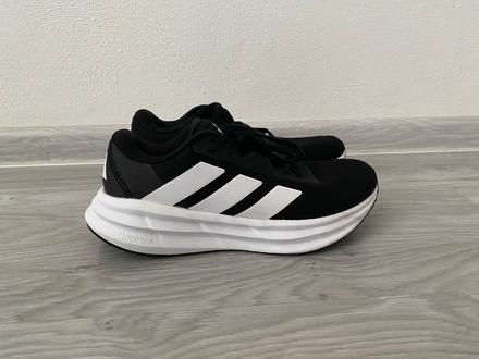 Adidas 40, adidas,40