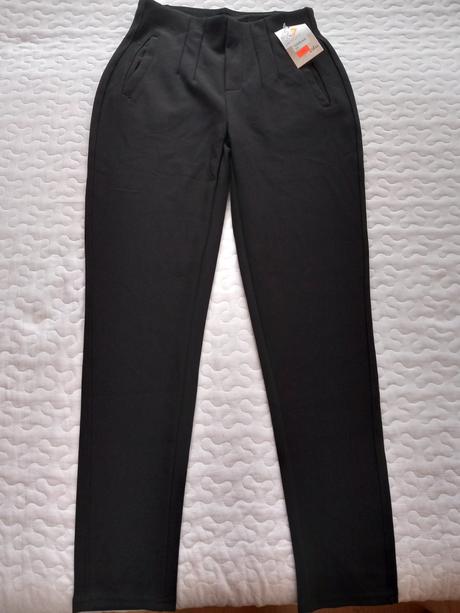 Čierne nohavice s/m, m