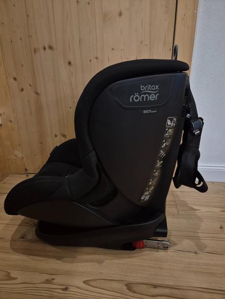 Autosedačka britax römer trifix2 i-size 76-105 cm, britax