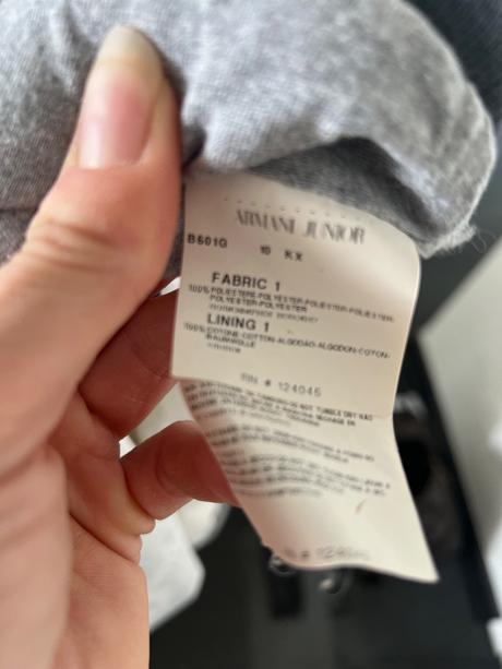 Armani jarná jesenná bunda aj do dažďa vel. 5, armani,110