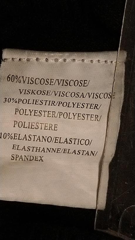 Dámsky čierny predĺžený elastický pulóvrikový top, s