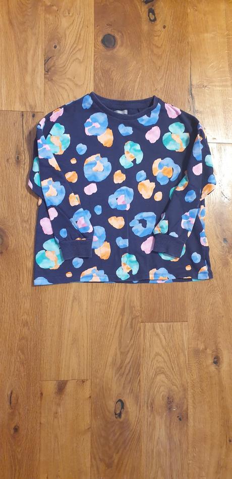 Mikina next, next,134