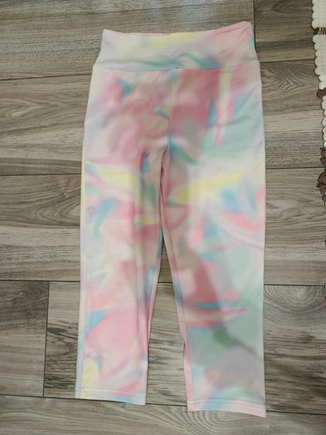 Legíny, primark,140