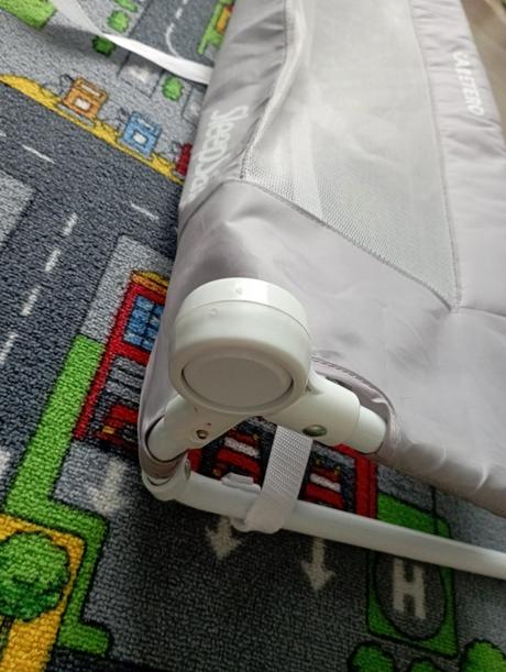 Mantinel do postieľky caretero sleepsafe, zábrana, 