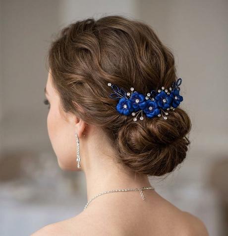 Kráľovská modrá, nadčasová elegancia, 