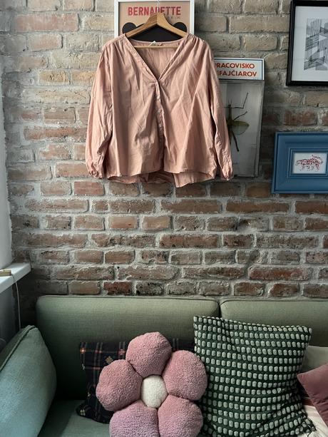 Bluza deiji studios, m