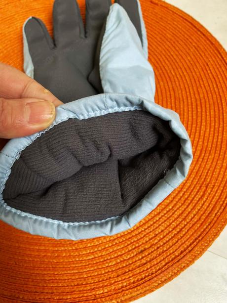 Lyžiarske rukavice thinsulate č. 7,5,