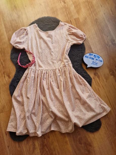 Prekrásne šaty, 158