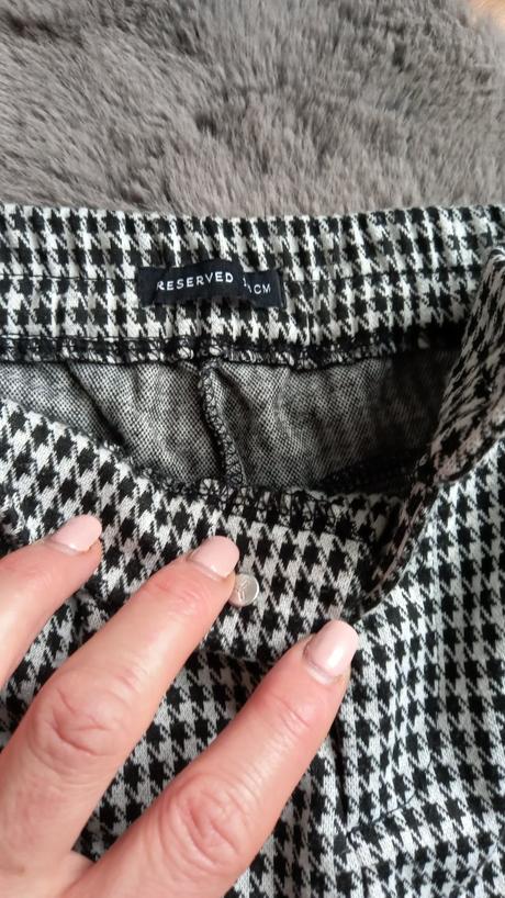 Kárované krásne štylové nohavice, reserved,134