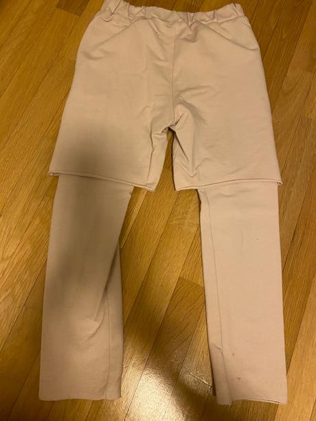 Kratasove teplaky, little people,122