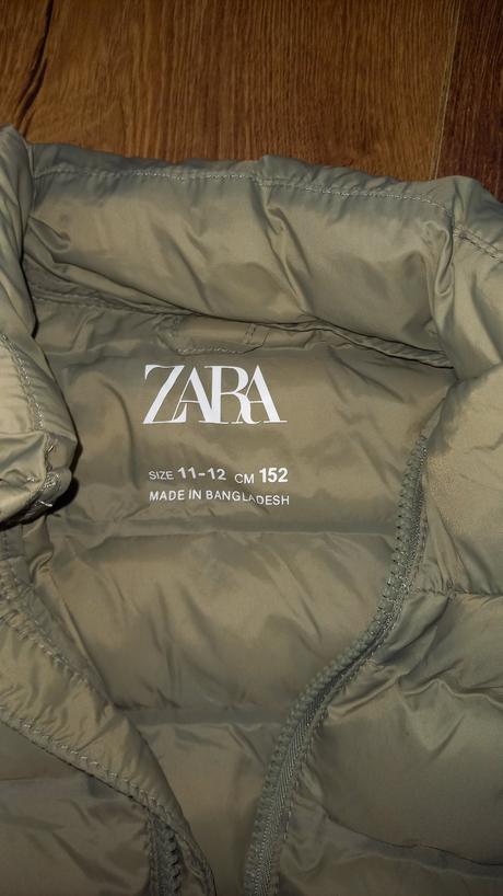 Vesta bez rukavov, zara,152