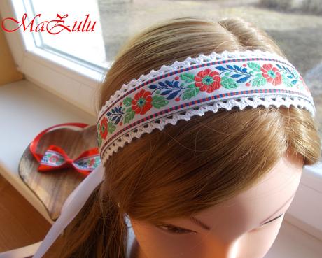 Folklorna čelenka +motýlik,