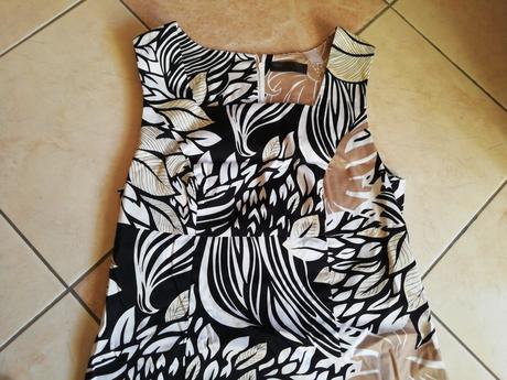 Letné puzdrové šaty, v. 42, bonprix,42