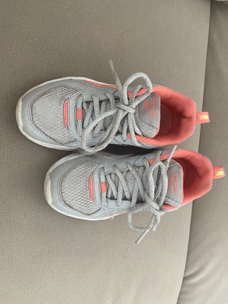 Dievcenske tenisky reebok, c. 29, reebok,29
