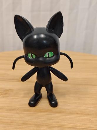 Zberateľská figúrka kwami plagg, miraculous 8,5 cm, 