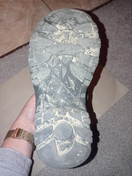 Zimné topánky na šmýkanie, 31