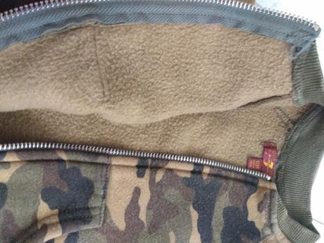 Maskačová mikinka, 80