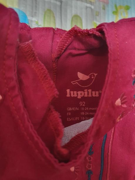 Bordové šatky s výšivkou, lupilu,92