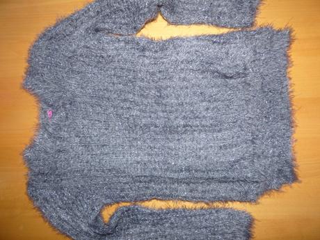 Chlpatý svetrík, 128