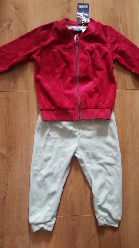 Zamatová súprava 6-12mes, lupilu,74