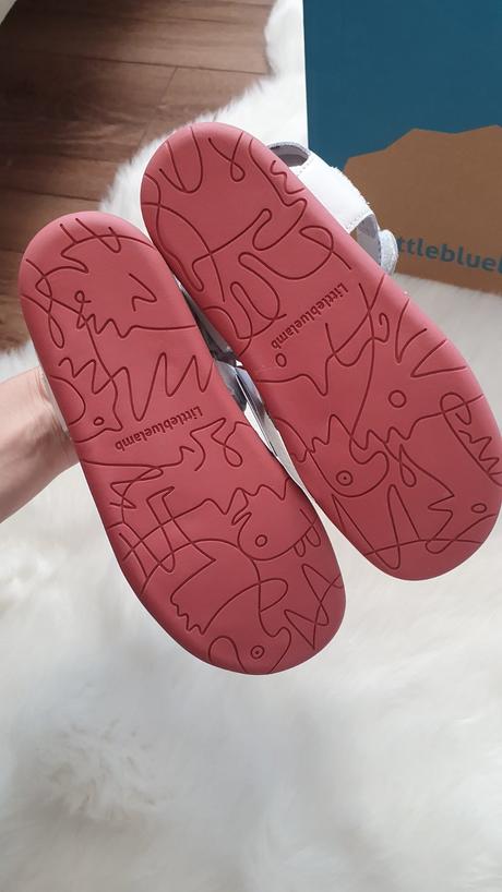 Nové barefoot sandalky litrle blue lamb, little blue lamb,30