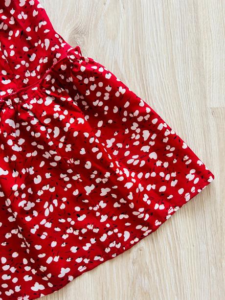 Krásny letný komplet sukne a topu značky shein, 