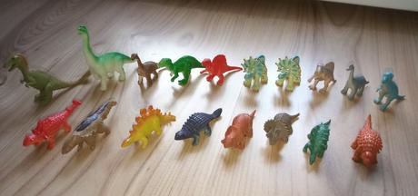 Dinosaury 18ks.,