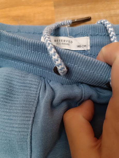 Nohavice, reserved,140