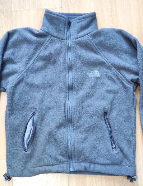 Flisova mikinka zn. the north face, 140