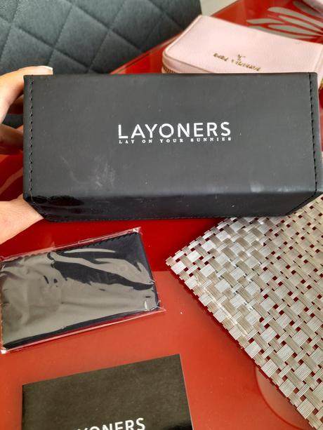 Layoners okuliare, 