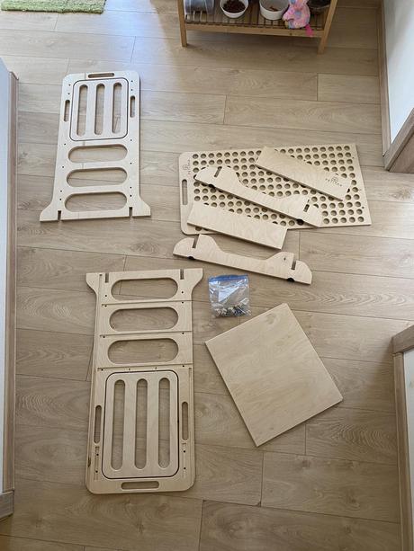 Montessori učiaca veža petinka classic, 