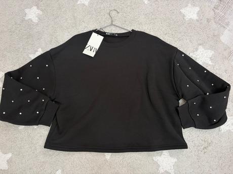 Čierna mikinka zara s kamienkami, zara,m / s