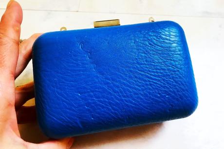 Kabelka na retiazke, 