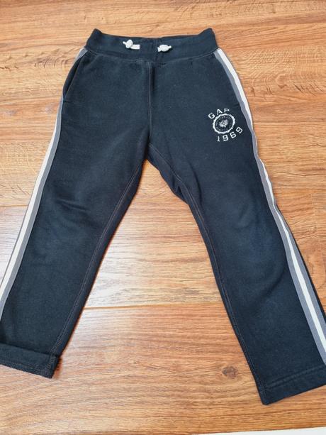 B1477 tepláky, gap, gap,122