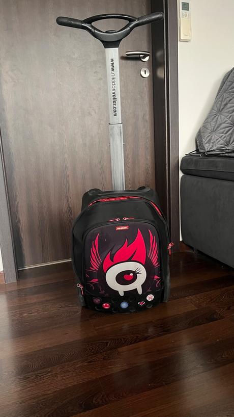 Taška na kolieskach nikidom, 