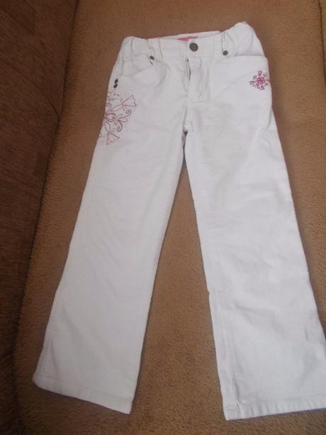 Menčestrove nohavice, review,116