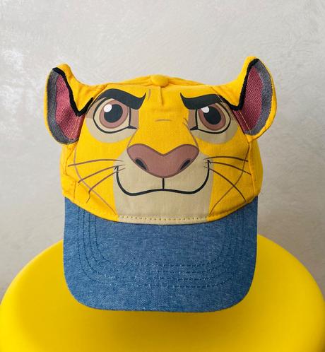 Leví kráľ šiltovka 104/122, c&a,104